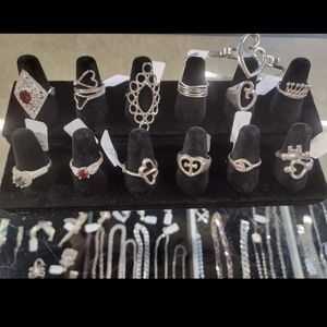 Rings size 7 8 9 .